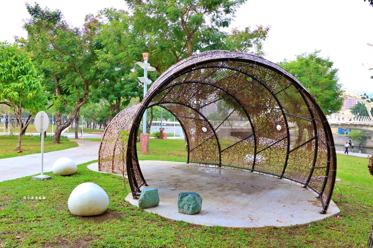 盤花公園‧榮獲2025年城市工程品質金質獎,愛河之心與中都濕地之間,全臺獨一無二盤花公園!!! - 第20張圖 盤花公園‧榮獲2025年城市工程品質金質獎,愛河之心與中都濕地之間,全臺獨一無二盤花公園!!!