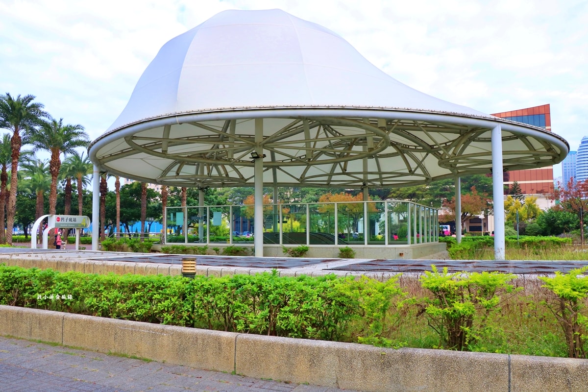 凹子底森林公園‧冬季限定美景落羽松,綠、黃、橘紅色交織,數十種鳥類聚集,捷運凹子底站即到!! - 第2張圖 凹子底森林公園‧冬季限定美景落羽松,綠、黃、橘紅色交織,數十種鳥類聚集,捷運凹子底站即到!!