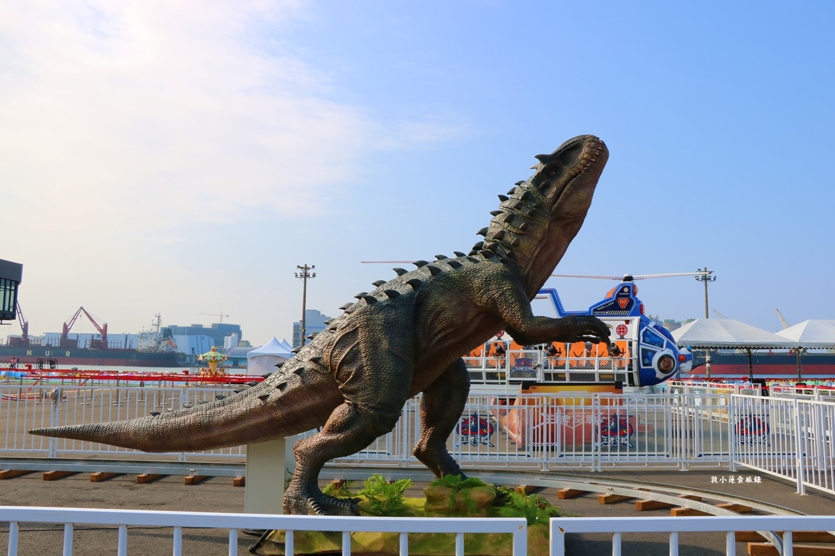2026 高雄冬日樂園‧鹹蛋超人陪你過新年，初代超人力霸王 × 超人力霸王迪卡 眾多男孩的童年回憶!!
