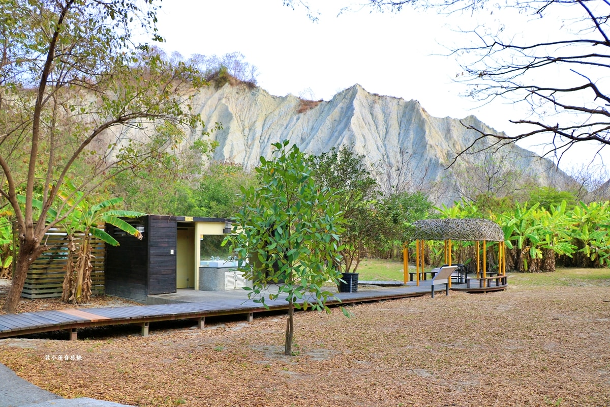 月世界地景公園‧曾經滄海月世界泥岩惡地,南台灣特殊地景著名的地質奇觀 - 第17張圖 月世界地景公園‧曾經滄海月世界泥岩惡地,南台灣特殊地景著名的地質奇觀