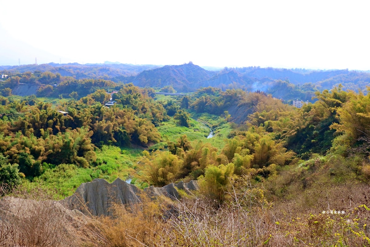 月世界地景公園‧曾經滄海月世界泥岩惡地,南台灣特殊地景著名的地質奇觀 - 第25張圖 月世界地景公園‧曾經滄海月世界泥岩惡地,南台灣特殊地景著名的地質奇觀