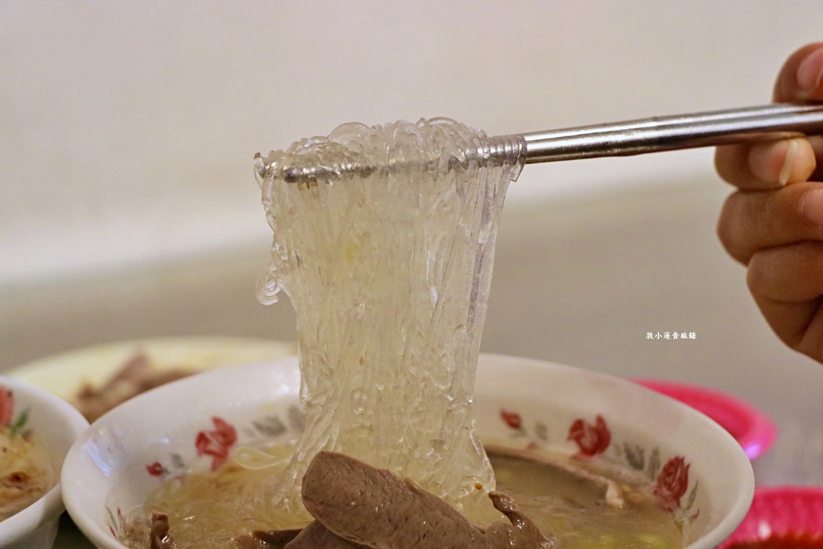 秀明豬心冬粉‧旗山在地四十年老店,榮登2024米其林畢比登推薦,香菇肉焿比豬心冬粉還推薦!! - 第13張圖 秀明豬心冬粉‧旗山在地四十年老店,榮登2024米其林畢比登推薦,香菇肉焿比豬心冬粉還推薦!!