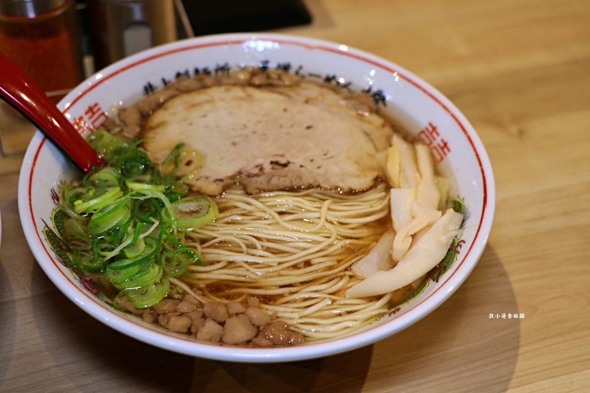 【日本岡山】尾道ラーメン燈 岡山駅前店‧半夜也想吃熱騰騰的拉麵嗎?尾道ラーメン燈主推夜間營業,深夜美食就選它!! - 第7張圖 【日本岡山】尾道ラーメン燈 岡山駅前店‧半夜也想吃熱騰騰的拉麵嗎?尾道ラーメン燈主推夜間營業,深夜美食就選它!!