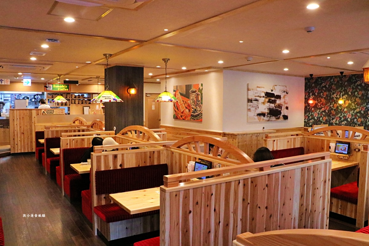 【日本岡山】コメダ珈琲店 岡山本町店‧ Komeda‘s Coffee 名古屋最有名的咖啡連鎖店,點咖啡送早餐烤土司 - 第4張圖 【日本岡山】コメダ珈琲店 岡山本町店‧ Komeda‘s Coffee 名古屋最有名的咖啡連鎖店,點咖啡送早餐烤土司