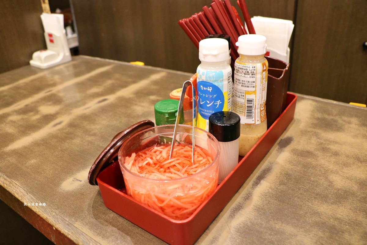 【日本大阪】なか卯 松屋町店‧內行才知道的Nakau 丼飯與烏龍麵的連鎖店，價格親民份量不輸Sukiya