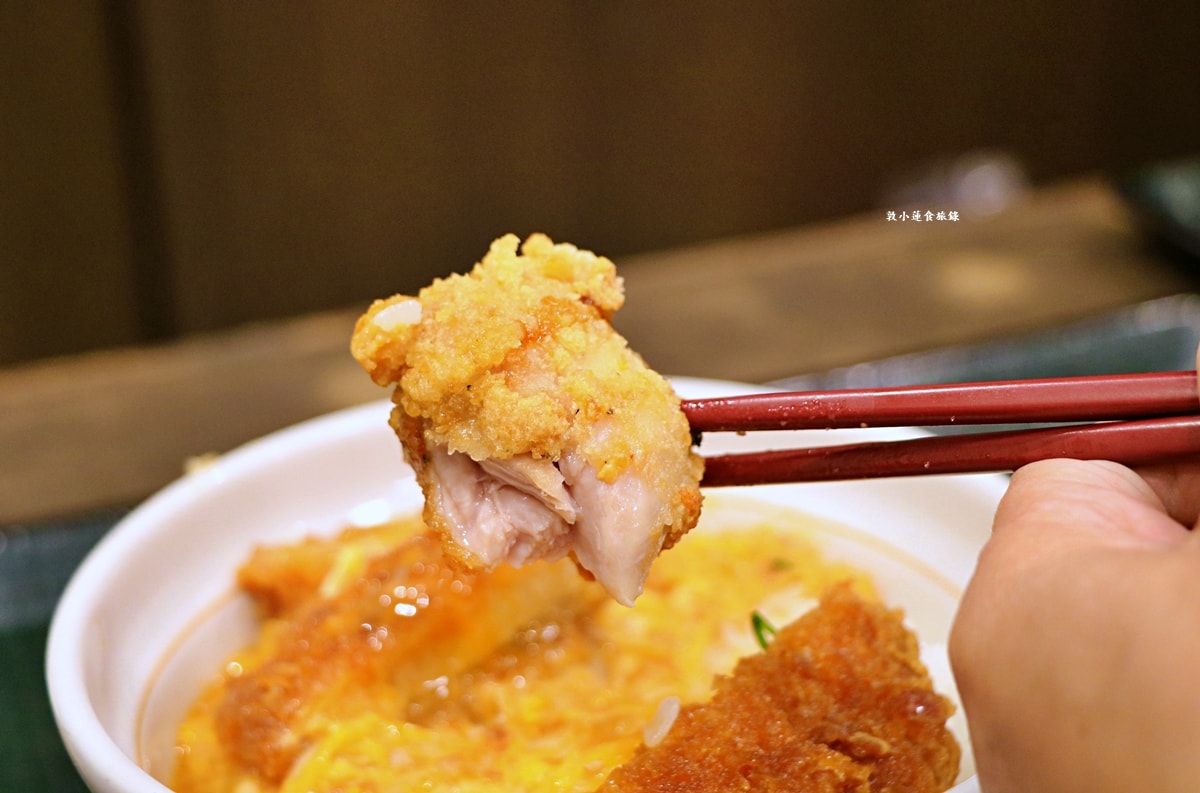 【日本大阪】なか卯 松屋町店‧內行才知道的Nakau 丼飯與烏龍麵的連鎖店，價格親民份量不輸Sukiya