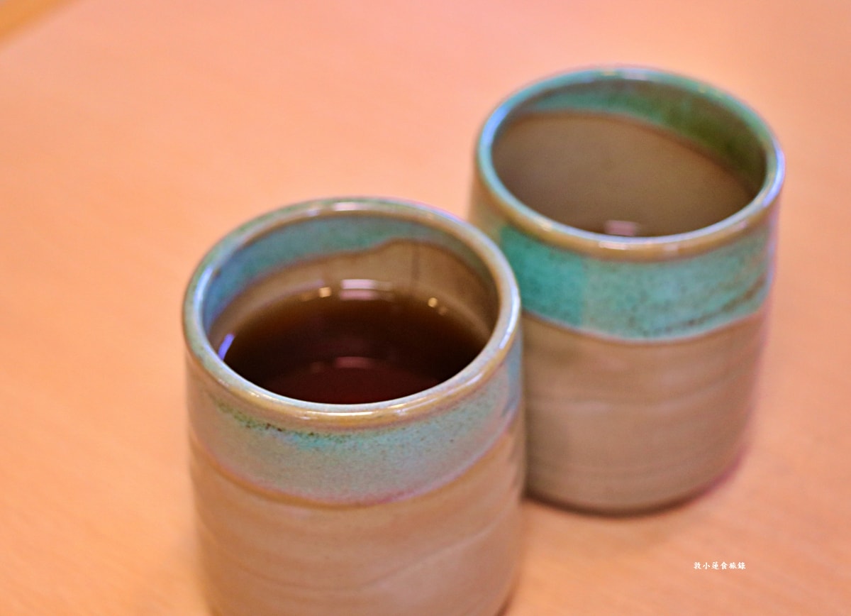 【日本京都】加茂みたらし茶屋‧百年傳統老店,下鴨神社不能錯過的甜點美食御手洗糰子 - 第13張圖 【日本京都】加茂みたらし茶屋‧百年傳統老店,下鴨神社不能錯過的甜點美食御手洗糰子