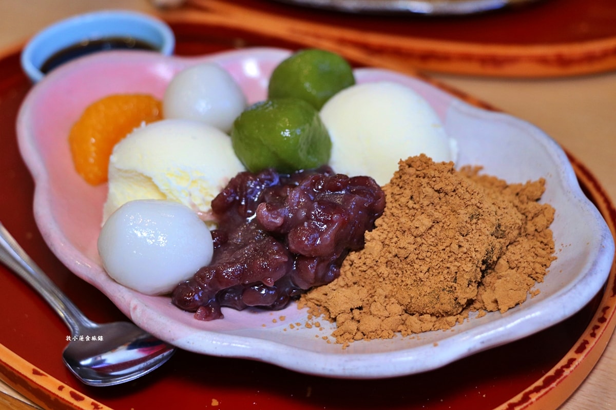 【日本京都】加茂みたらし茶屋‧百年傳統老店,下鴨神社不能錯過的甜點美食御手洗糰子 - 第20張圖 【日本京都】加茂みたらし茶屋‧百年傳統老店,下鴨神社不能錯過的甜點美食御手洗糰子