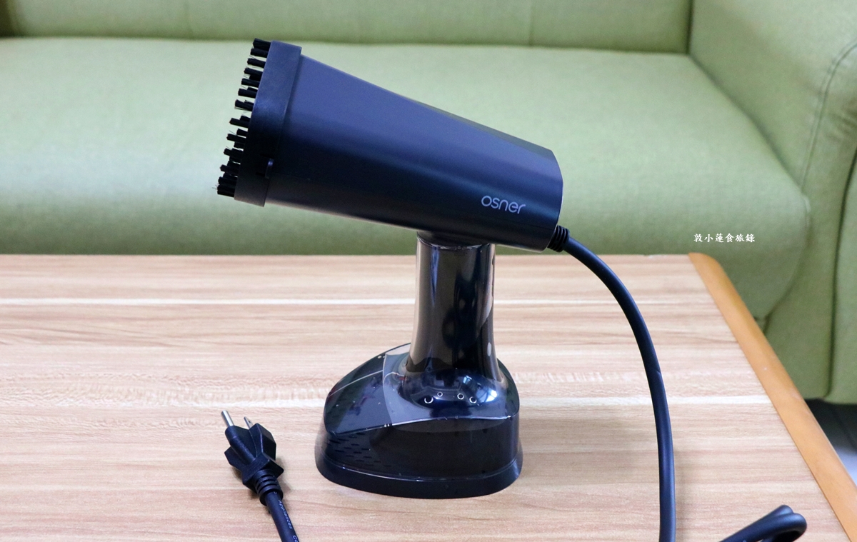 【生活家電】Osner 韓國歐紳 Ihandy MAX手持熨斗掛燙機‧乾濕兩用、蒸氣強效燙衣神器,輕型小巧攜帶方便 - 第14張圖 【生活家電】Osner 韓國歐紳 Ihandy MAX手持熨斗掛燙機‧乾濕兩用、蒸氣強效燙衣神器,輕型小巧攜帶方便