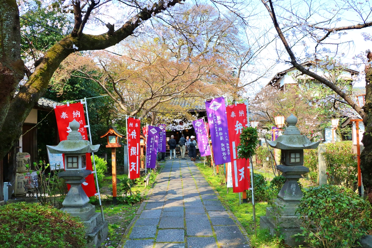 【日本京都】伏見十石舟‧最美的櫻花運河,重回江戶時代靜謐賞櫻,春季最具代表性的水上賞櫻 - 第25張圖 【日本京都】伏見十石舟‧最美的櫻花運河,重回江戶時代靜謐賞櫻,春季最具代表性的水上賞櫻