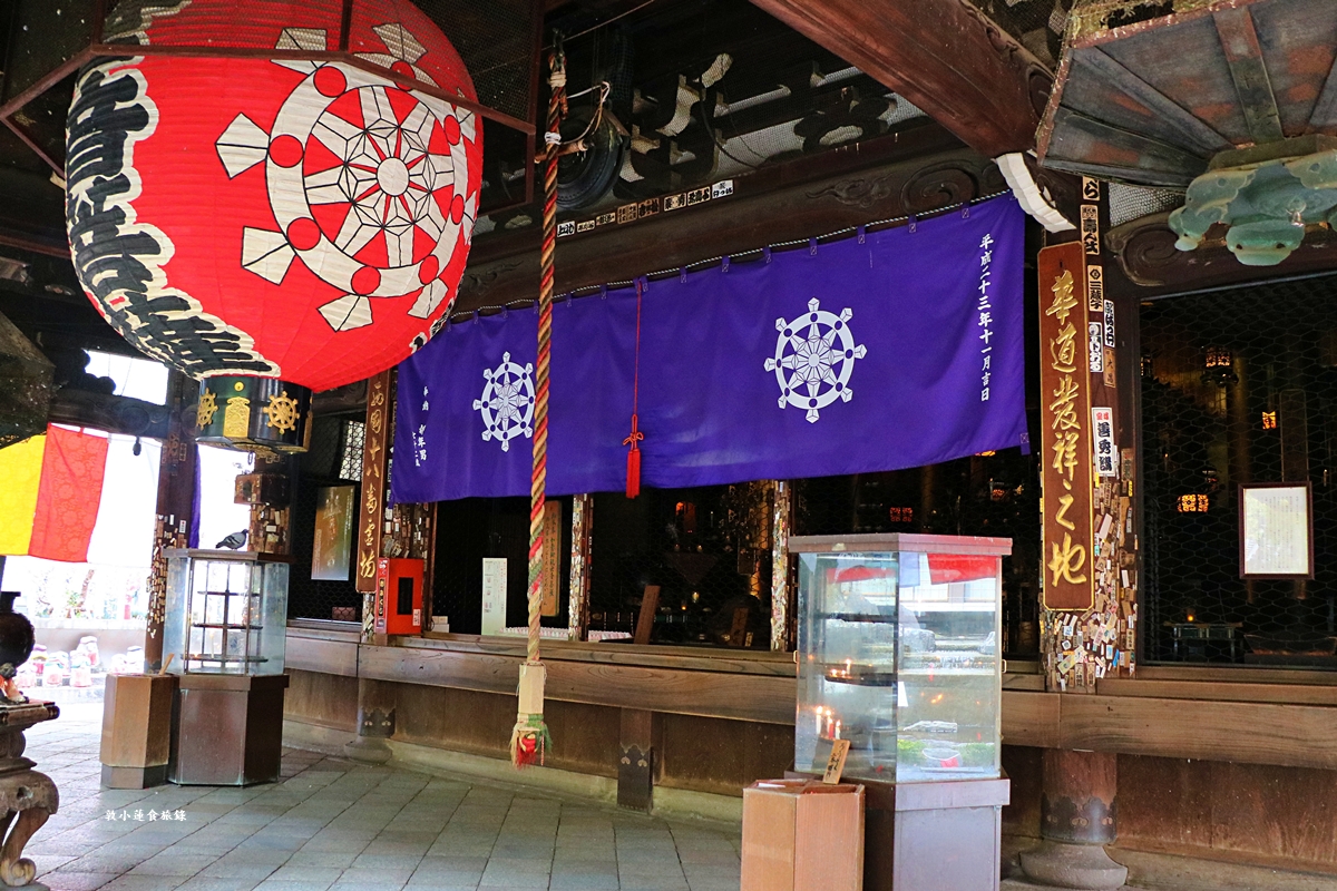 【日本京都】頂法寺-六角堂‧千年歷史京都市中心,歷史悠久六角形佛寺,花道發源地!!同場加映升財祈運-御金神社!! - 第7張圖 【日本京都】頂法寺-六角堂‧千年歷史京都市中心,歷史悠久六角形佛寺,花道發源地!!同場加映升財祈運-御金神社!!