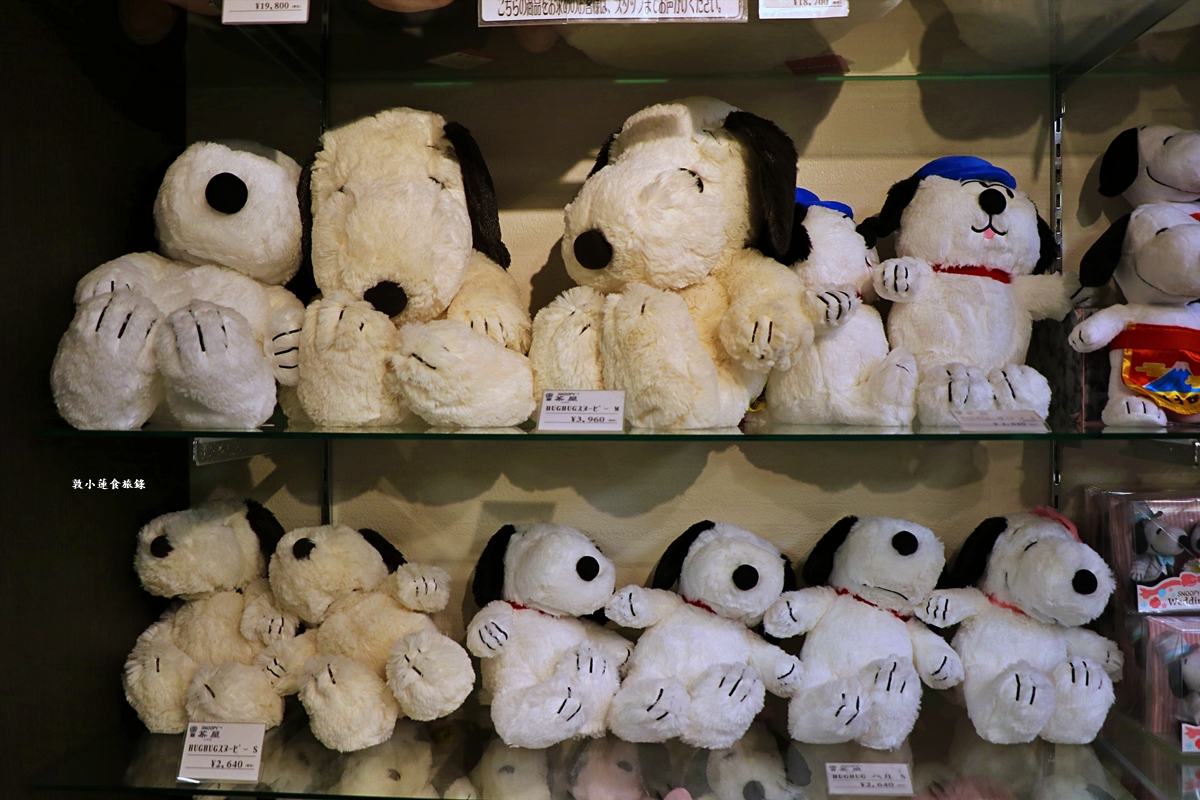 【日本京都】SNOOPY 茶屋 京都 錦店‧和風甜點店，一樓伴手禮，二樓茶屋館，和風造型史努比周邊商品